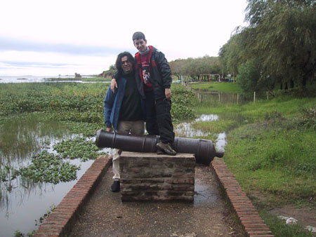 100-0022_IMG